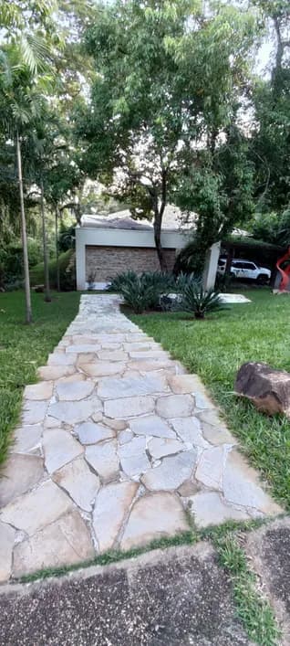 Casa térrea com 2000m² de lote - Imagem 2