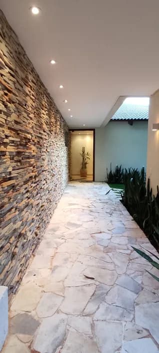 Casa térrea com 2000m² de lote - Imagem 5